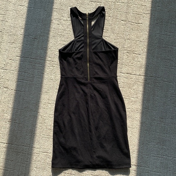 Express Bodycon Crossover Halter Mini Dress - Picture 4 of 11